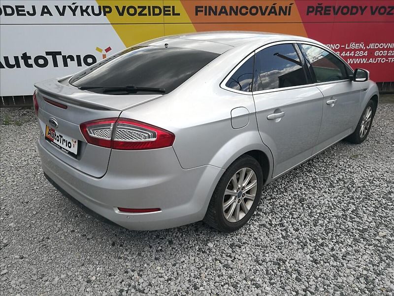 Ford Mondeo 2,0 TDCi - fotka 3 z 22