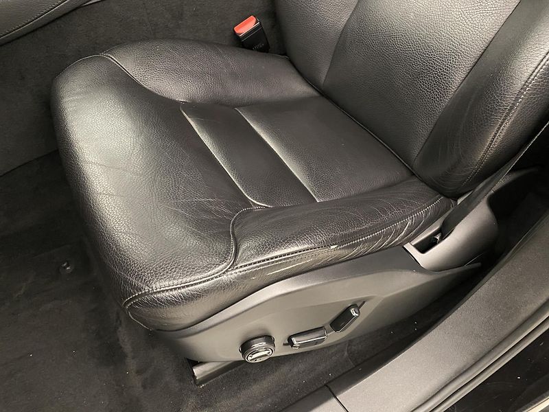 Volvo XC90 D5 AWD MOMENTUM AUT REZERVACE - fotka 24 z 46