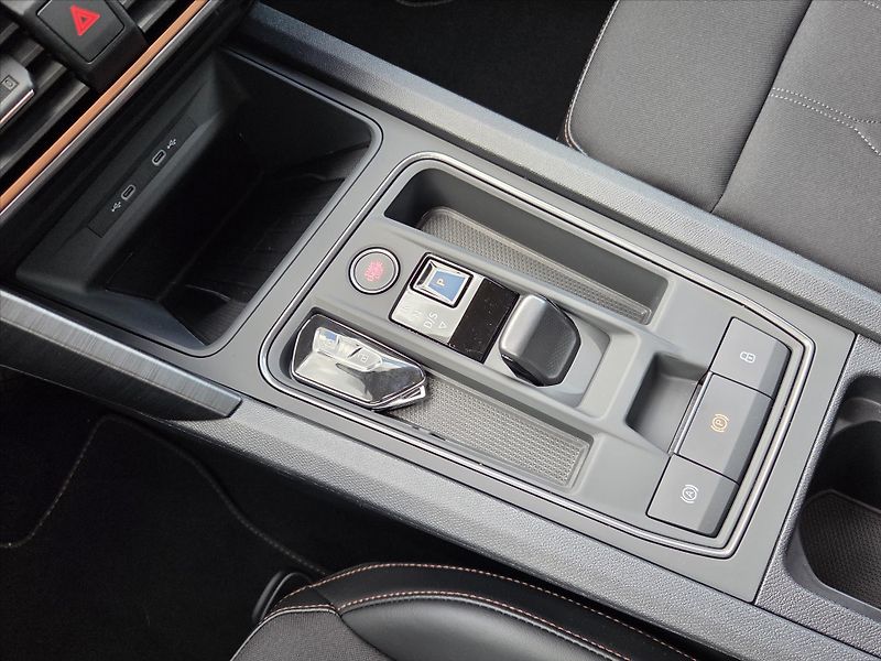 Cupra Formentor 1,5 TSi DSG Záruka2029 ČR 1.ma - fotka 17 z 21
