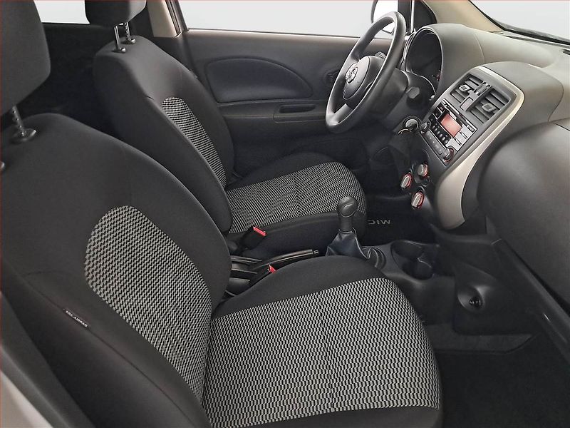 Nissan Micra (2015) 1.2 12V - fotka 9 z 15