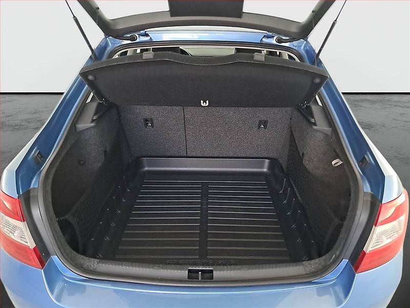 Škoda Octavia (2015) Ambition 1.4 TSI, ČR,1.maj - fotka 13 z 16