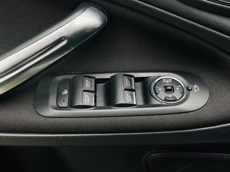 Ford S-MAX 2.0TDCi MANUÁL SERVISKA  - fotka 32 z 40