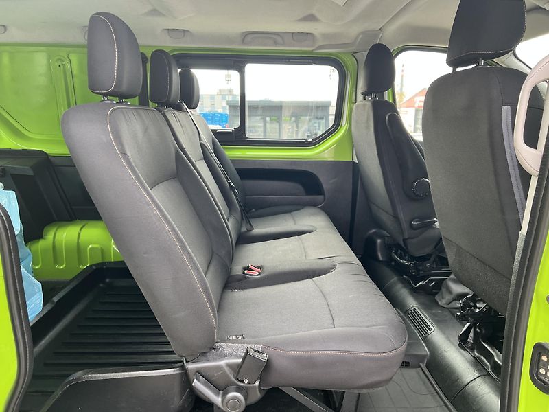 Renault Trafic 1.6DCi 107kw ČR 1.MAJ. odp.DPH - fotka 24 z 35