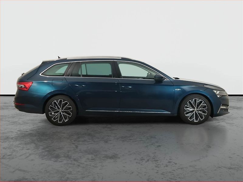 Škoda Superb (2019) Laurin&Klement 2.0 TDI - fotka 6 z 19