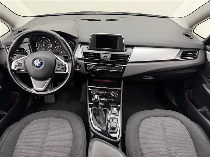 BMW Řada 2 1,5 218i LONG ROZVODY VÝHŘEV - fotka 7 z 43
