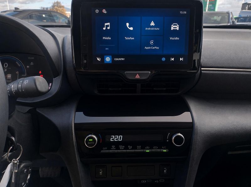 Toyota Yaris Cross (2026) 1.5 FHEV Comfort FACELIFT - fotka 9 z 11
