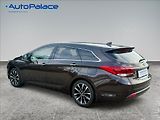 Hyundai i40 1,7 CRDI EXPERIENCE SERVIS - náhled 6