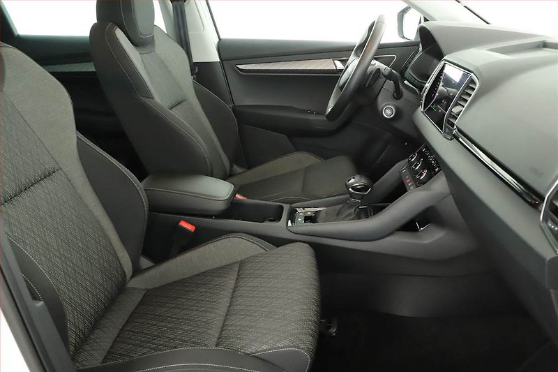 Škoda Karoq (2025) 1.5 TSI, Top Selection, ACC - fotka 7 z 19