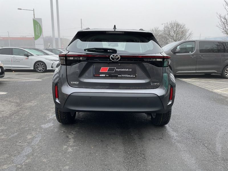 Toyota Yaris Cross 1.5 Hybrid Comfort ODBĚR IHNED - fotka 4 z 27
