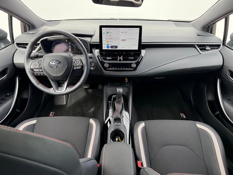 Toyota Corolla 1.8 HSD e-CVT GR Sport - fotka 5 z 28