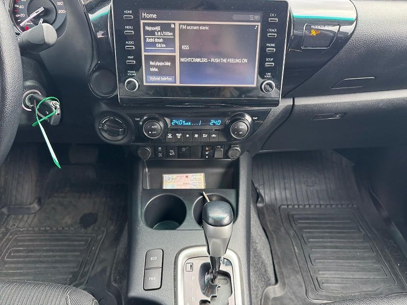 Toyota Hilux (2024) ACTIVE DC 2.8D-4D 150kW 4x4 CZ - fotka 10 z 11
