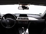 BMW Řada 3 2,0 318da 110kW Advantage - náhled 20