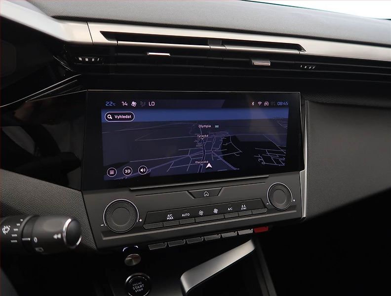 Peugeot 308 (2023) 1.2 PureTech, digi klima - fotka 17 z 26