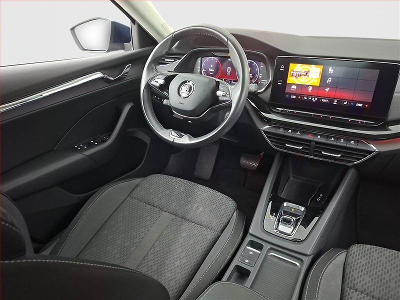 Škoda Octavia (2021) 2.0 TDI, Automat, ČR,1.maj - fotka 7 z 21
