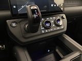 Land Rover Defender (2026) P635 OCTA BLACK AWD - náhled 34