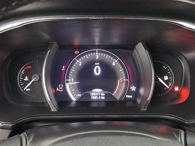 Renault Mégane (2018) 1.5 Blue dCi, Navi, Tempomat - fotka 11 z 19