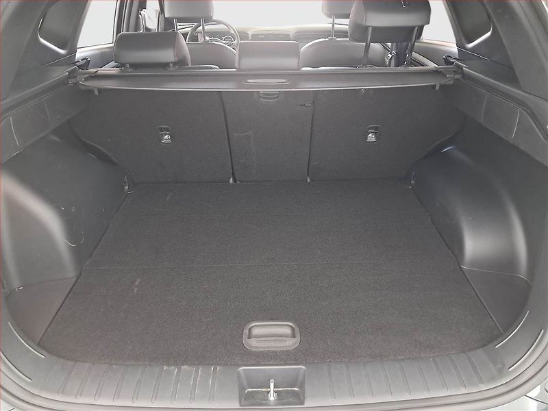 Hyundai Tucson (2023) N-Line 1.6 T-GDI 48V MHEV - fotka 14 z 18