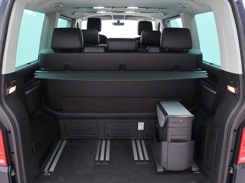 Volkswagen Multivan 2,0 TDI 150KW HL 4MOT DSG CZ - fotka 10 z 30