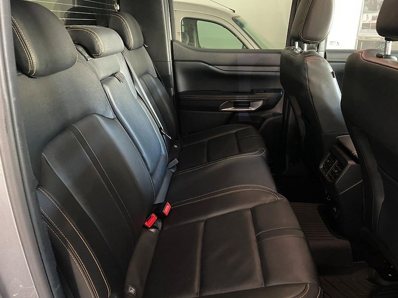 Ford Ranger (2023) Wildtrak 3.0 V6 EcoBlue 177kW - fotka 28 z 30