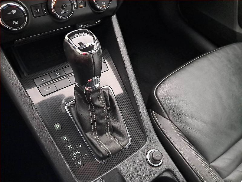Škoda Octavia (2016) RS 2.0 TDI, Automat - fotka 16 z 19
