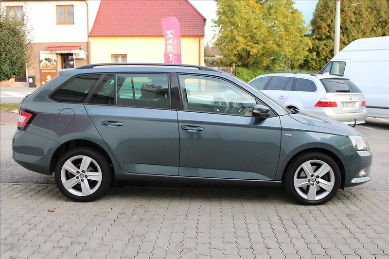 Škoda Fabia 1,0 TSI 81 kW DSG 1.majitel - fotka 3 z 4