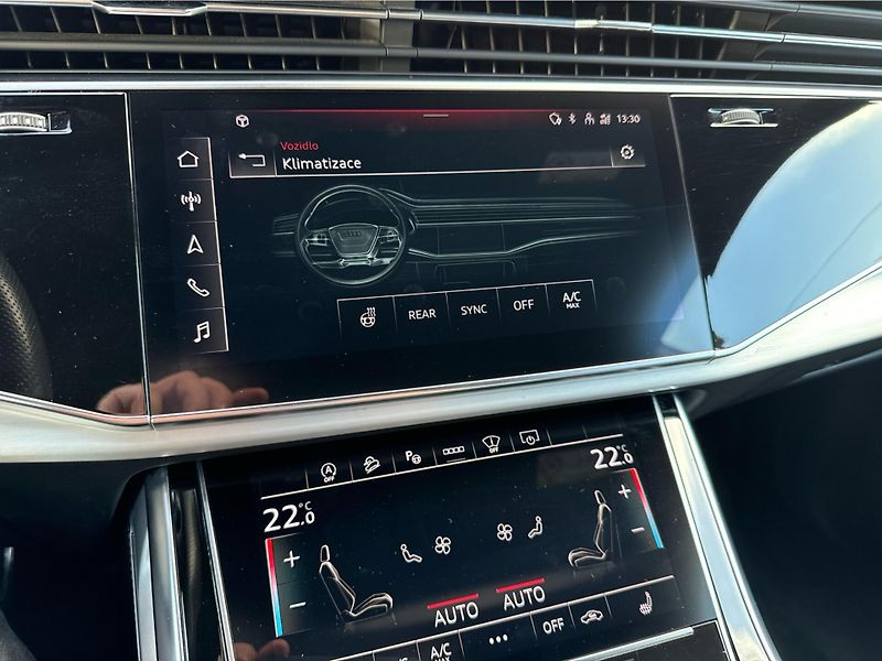 Audi Q8 55 TFSI Quattro - fotka 21 z 24
