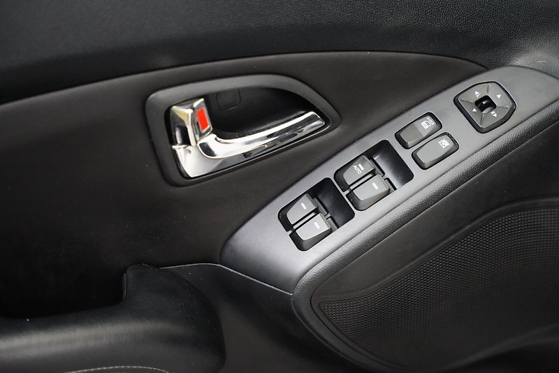 Hyundai ix35 - fotka 12 z 23