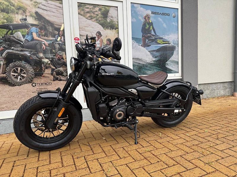 CFMOTO (2025) 450 CL-C EU5+ Bobber SKLADEM - fotka 2 z 6