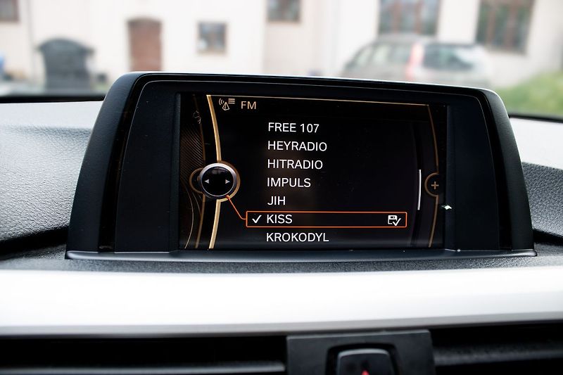 BMW Řada 3 Nebourané, pravidelně servis - fotka 17 z 36