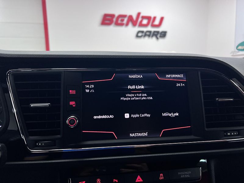 Seat Leon Cupra 300, 221 kW, REZERVACE - fotka 30 z 34