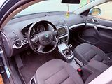 Škoda Octavia 1.4 TSi Elegance, Serviska - náhled 14