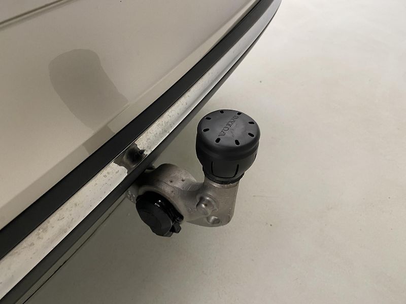 Volvo V60 T6 AWD RECHARGE CORE AUT CZ - fotka 33 z 56