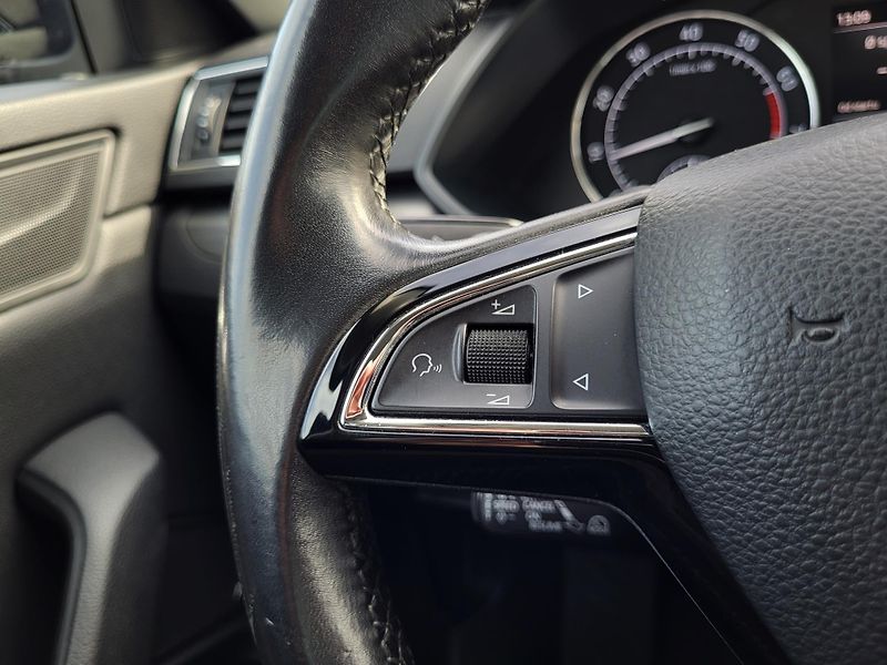 Škoda Superb 2.0 TSI 162kW DSG STYLE+ - fotka 25 z 48