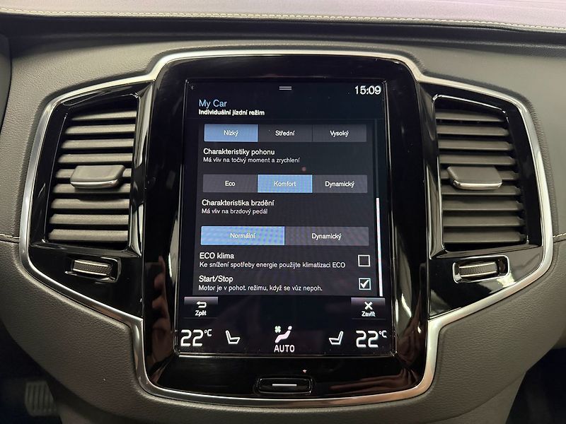 Volvo XC90 B5 AWD INSCRIPTION, ACC, LED, - fotka 21 z 30