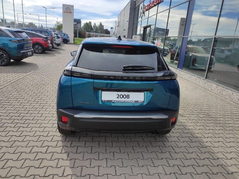 Peugeot 2008 (2026) BUSINESS 1.2 100k MAN6 NAVI - fotka 12 z 25