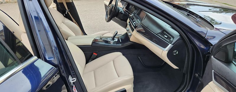 BMW Řada 5 (2015) 530XD*LED*PLNÝ*SERVIS*COMBI* - fotka 20 z 50