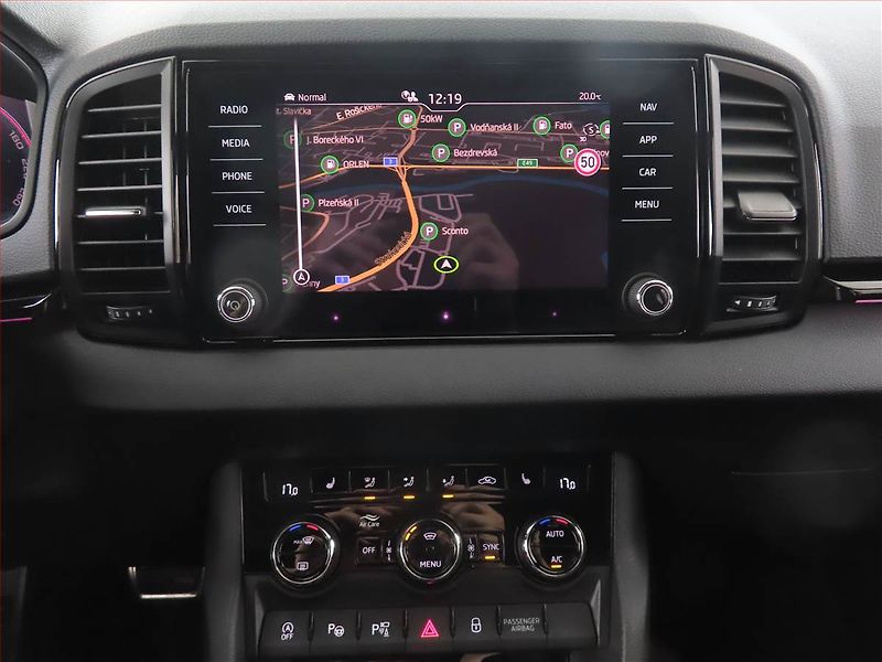 Škoda Karoq (2024) Sportline 2.0 TDI - fotka 12 z 15