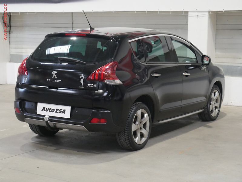 Peugeot 3008 (2014) 1.6 HDi, Style, TZ, navi - fotka 4 z 17