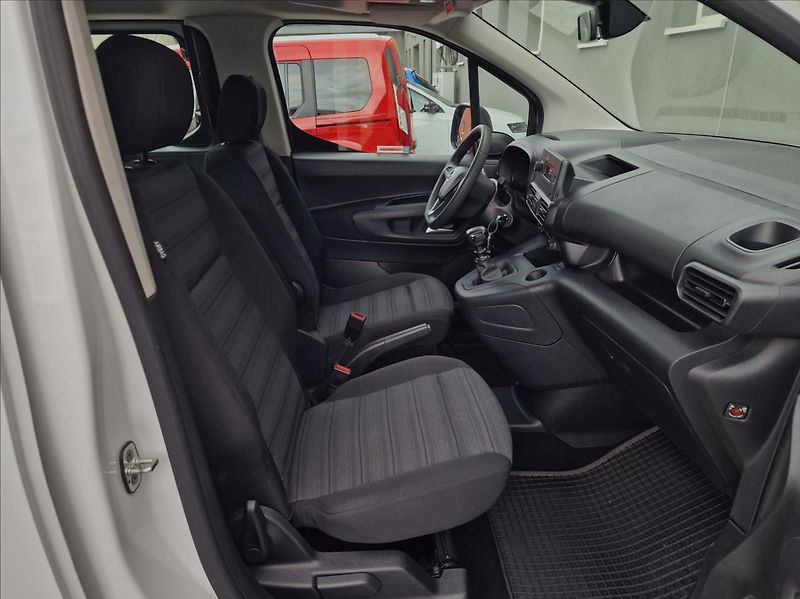 Opel Combo 1.5 Cdti Edition Plus,ČR - fotka 14 z 50
