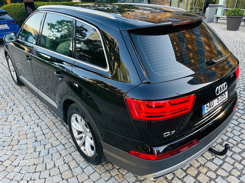Audi Q7 3.0TDI AUT VÝHŘEV QUATTRO - fotka 18 z 54