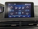 Peugeot 3008 (2020) 1.5 BlueHDi, Navi, Tempomat - náhled 18