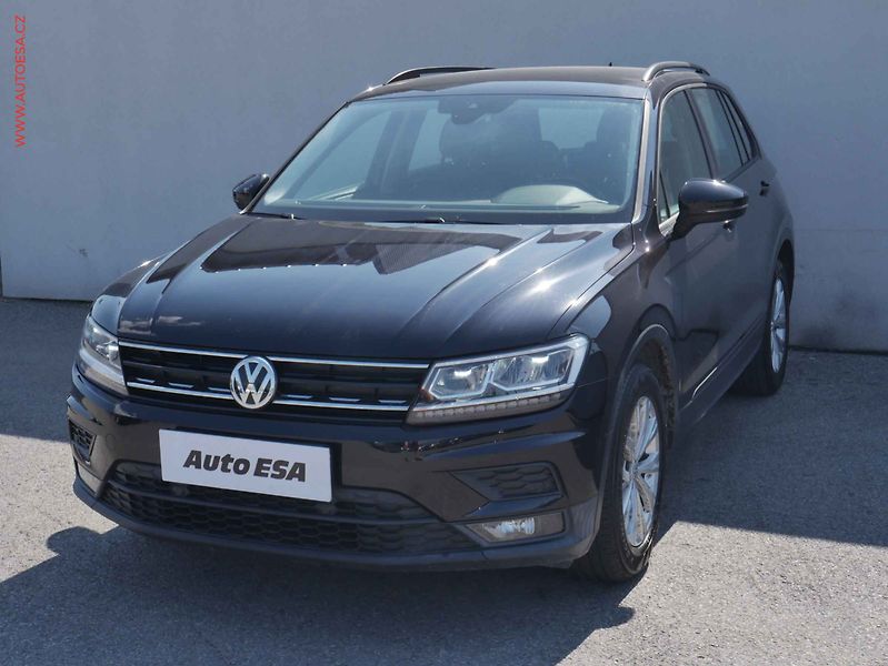 Volkswagen Tiguan (2018) 1.4 TSi, LED, navi, AC - fotka 3 z 15