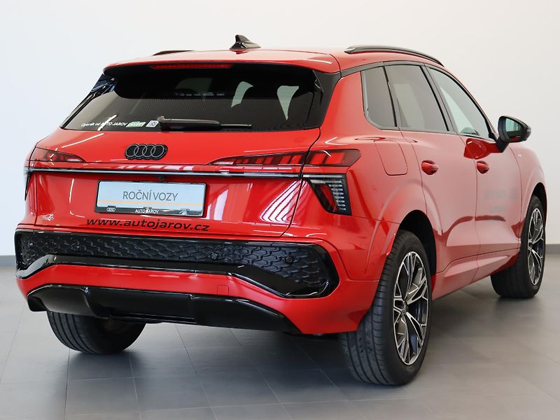 Audi Q3 TFSI Stronic - fotka 5 z 30