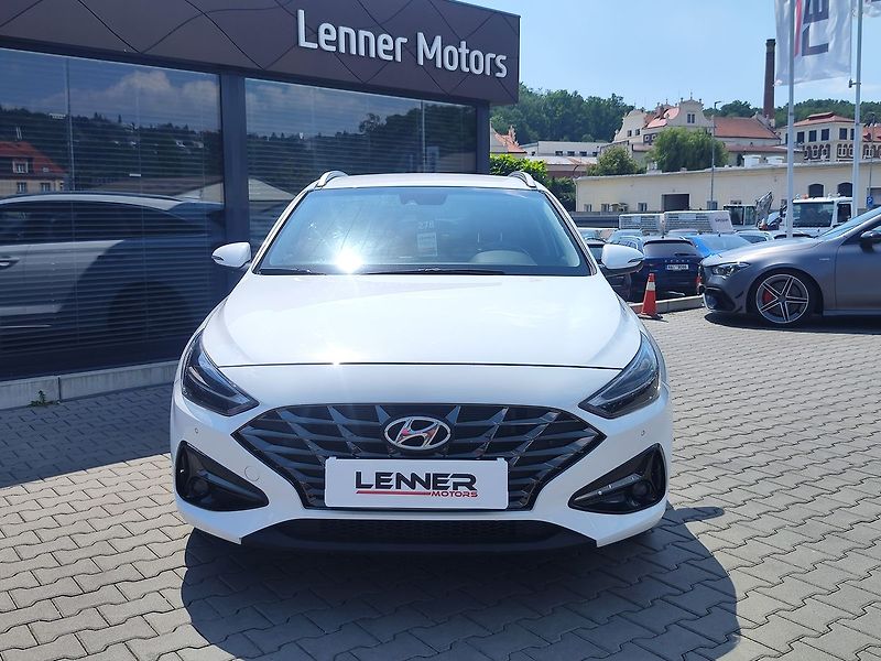 Hyundai i30 1.6 CRDi/85kW Smart - fotka 2 z 30