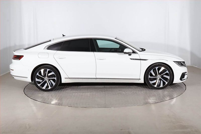 Volkswagen Arteon (2018) R-line 2.0 TDI - fotka 6 z 30