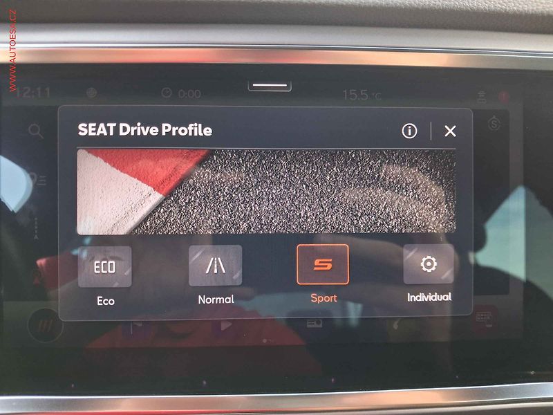 Seat Ateca (2023) 2.0 TDi, FR, DSG, LED, +ALU - fotka 19 z 22