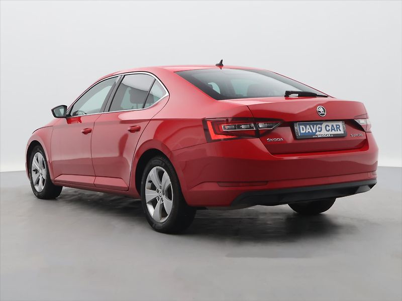 Škoda Superb 2,0 TDI 140kW CZ Style Kůže - fotka 5 z 32