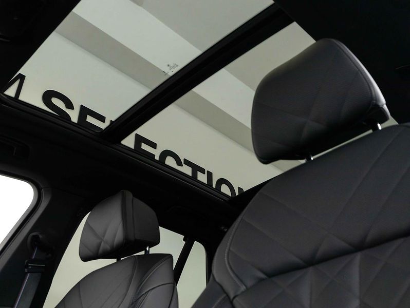 BMW X5 M60i - fotka 20 z 22