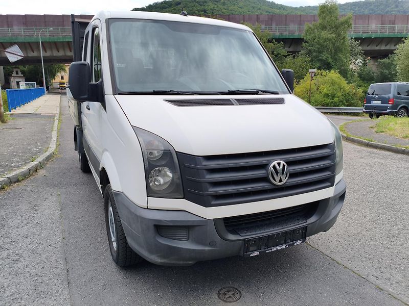 Volkswagen Crafter (2016) 2,0 TDI 80Kw 7 míst - fotka 3 z 30