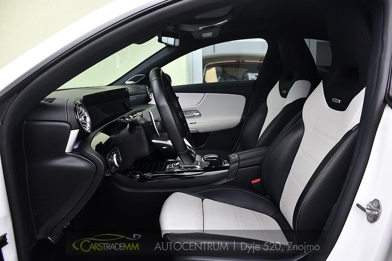 Mercedes-Benz CLA AMG 35 KESSY PANO 4MATIC - fotka 10 z 58